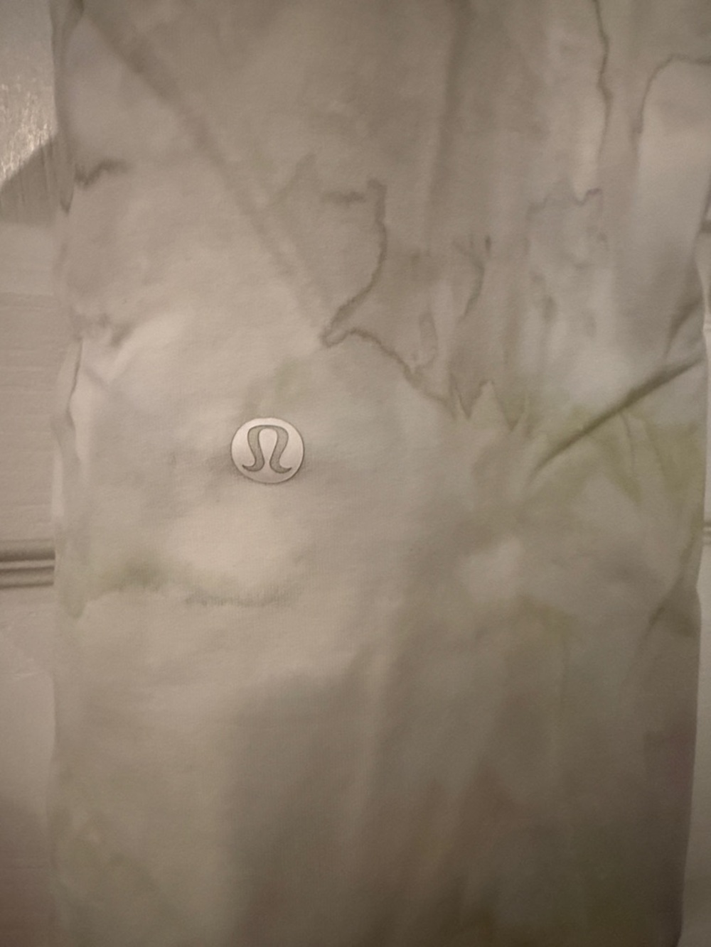 Lululemon LA Sweat Pant 26” Watercolor, no size tag, but fits a size 6 - Picture 8 of 8
